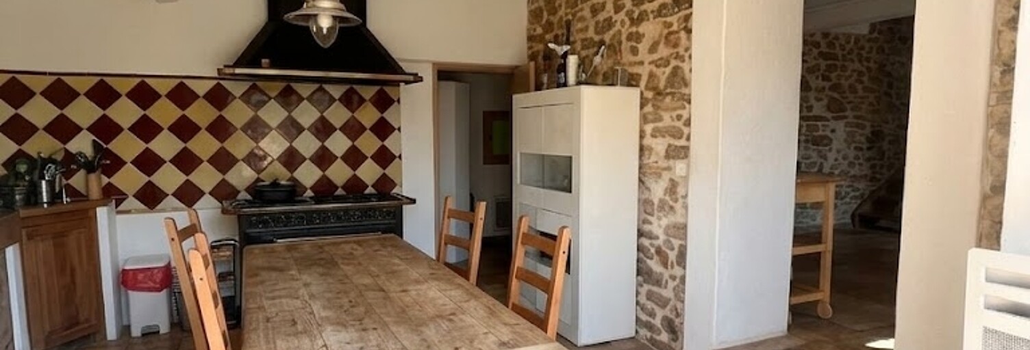 Maison 7 Pièces 172 m² à vendre à Carcès (83570)