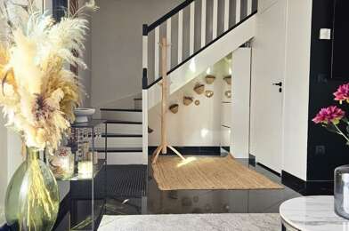 Maison 5 pièces 359900 €