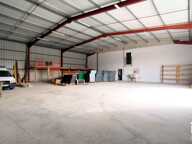 Vente Murs commerciaux 715 m&sup2; — photo 2