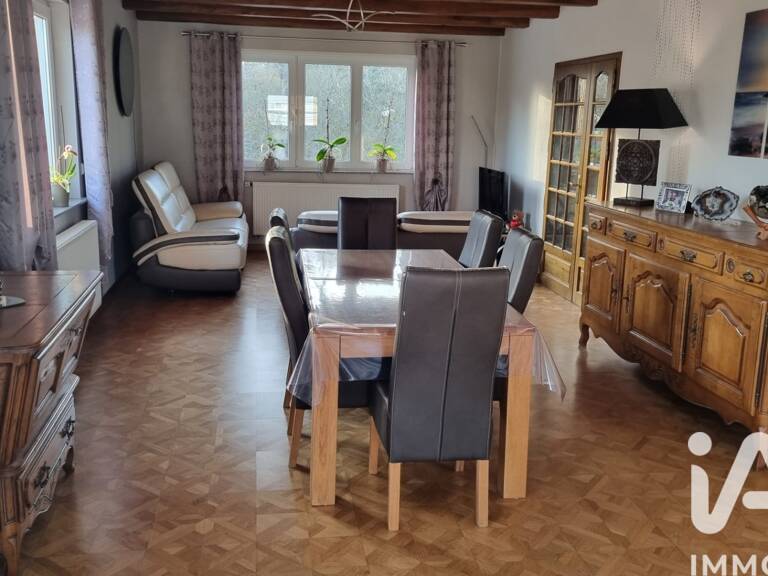 Vente Maison/villa 8 pièces — photo 1