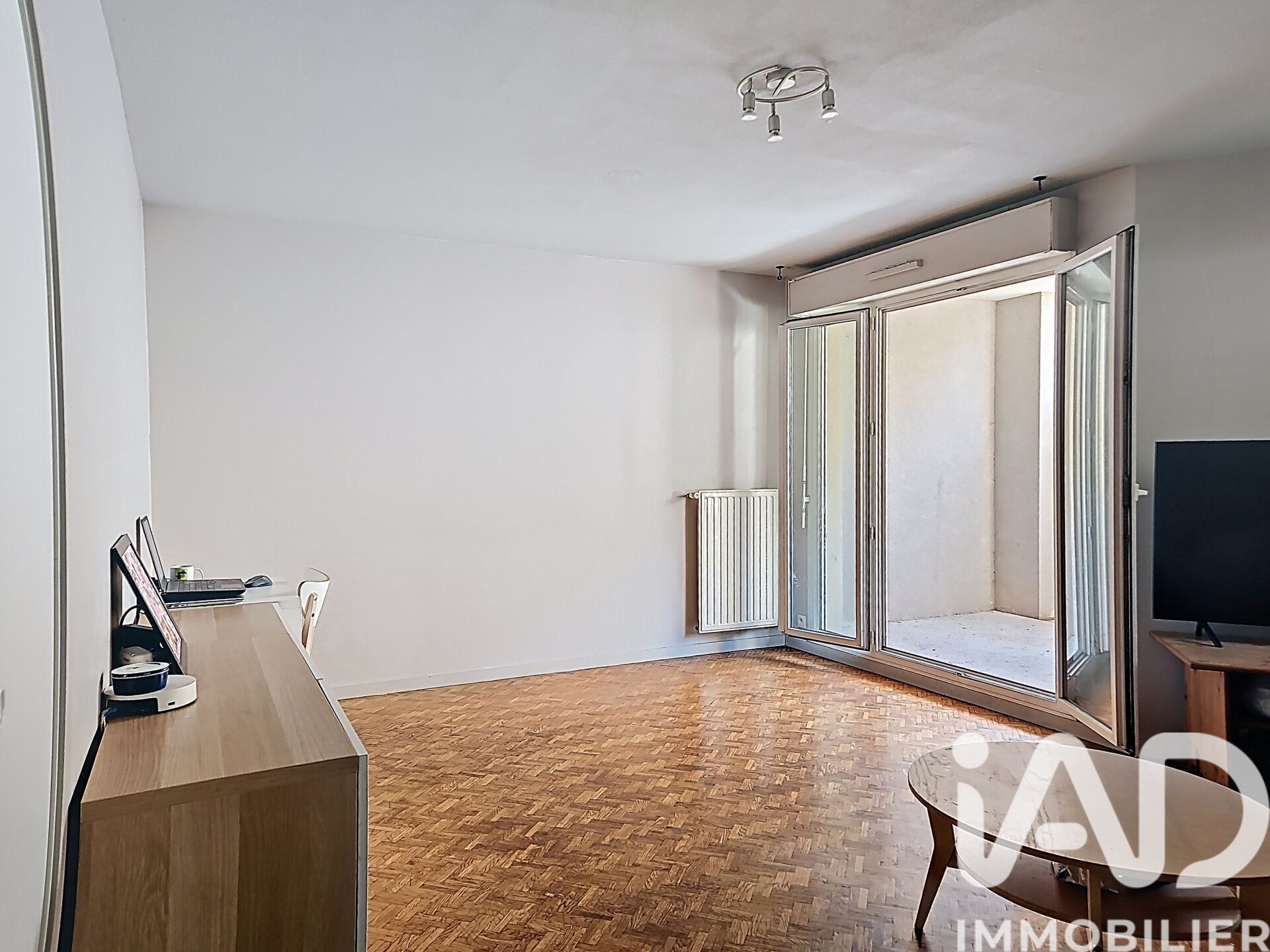 Vente Appartement 2 pièces - Photo 2