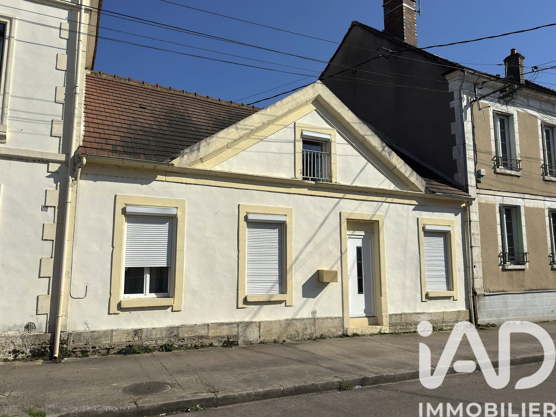 Brienon-Sur-Armancon - 119m² - 5p. - 4ch.