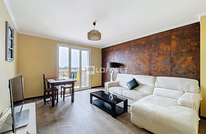 PERPIGNAN - MARECHAL JOFFRE - Appartement T2 meublé de 60m² — photo 3