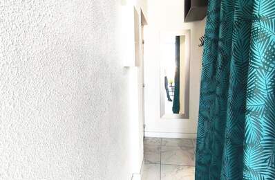 Studio d''environ 16 m² avec loggia repoussée, en bon état, ve — photo du bien