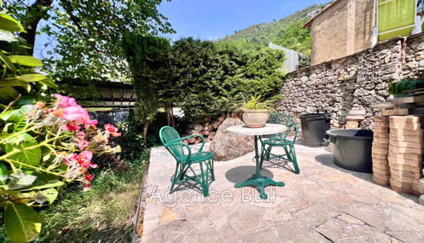 Villa / Maison 7 pièces  à vendre Tourrette-Levens 06690