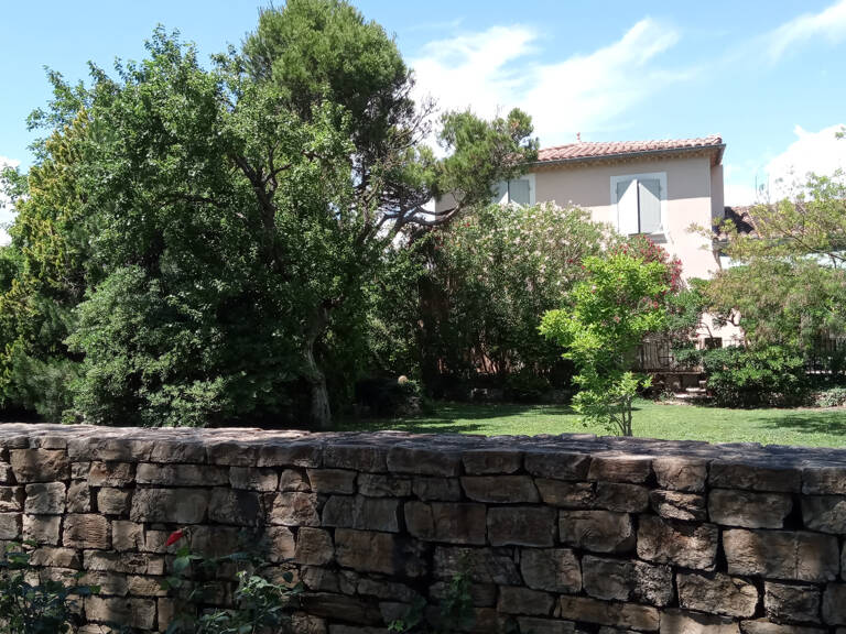 Aux portes des Alpilles — photo 1