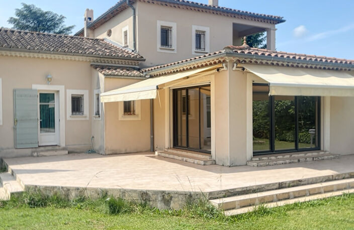 Aux portes des Alpilles — photo 2