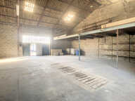 Entrepôt Rognonas 150m2 — photo 2