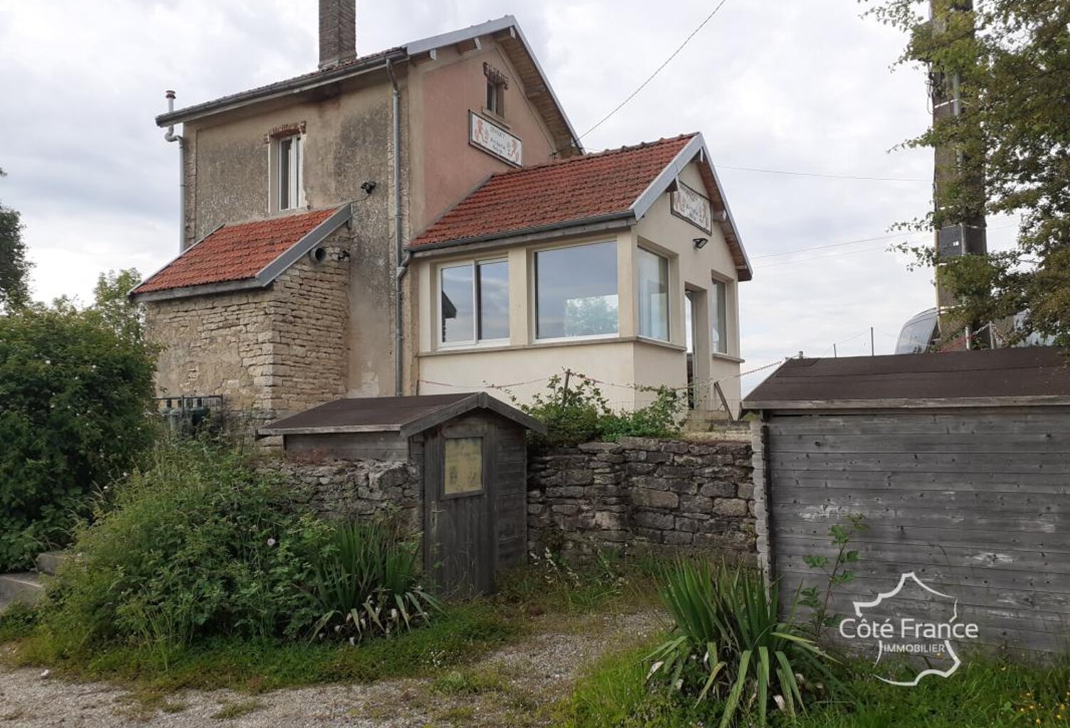 Maison 3/4P / local restauration, sans voisinage — photo 1
