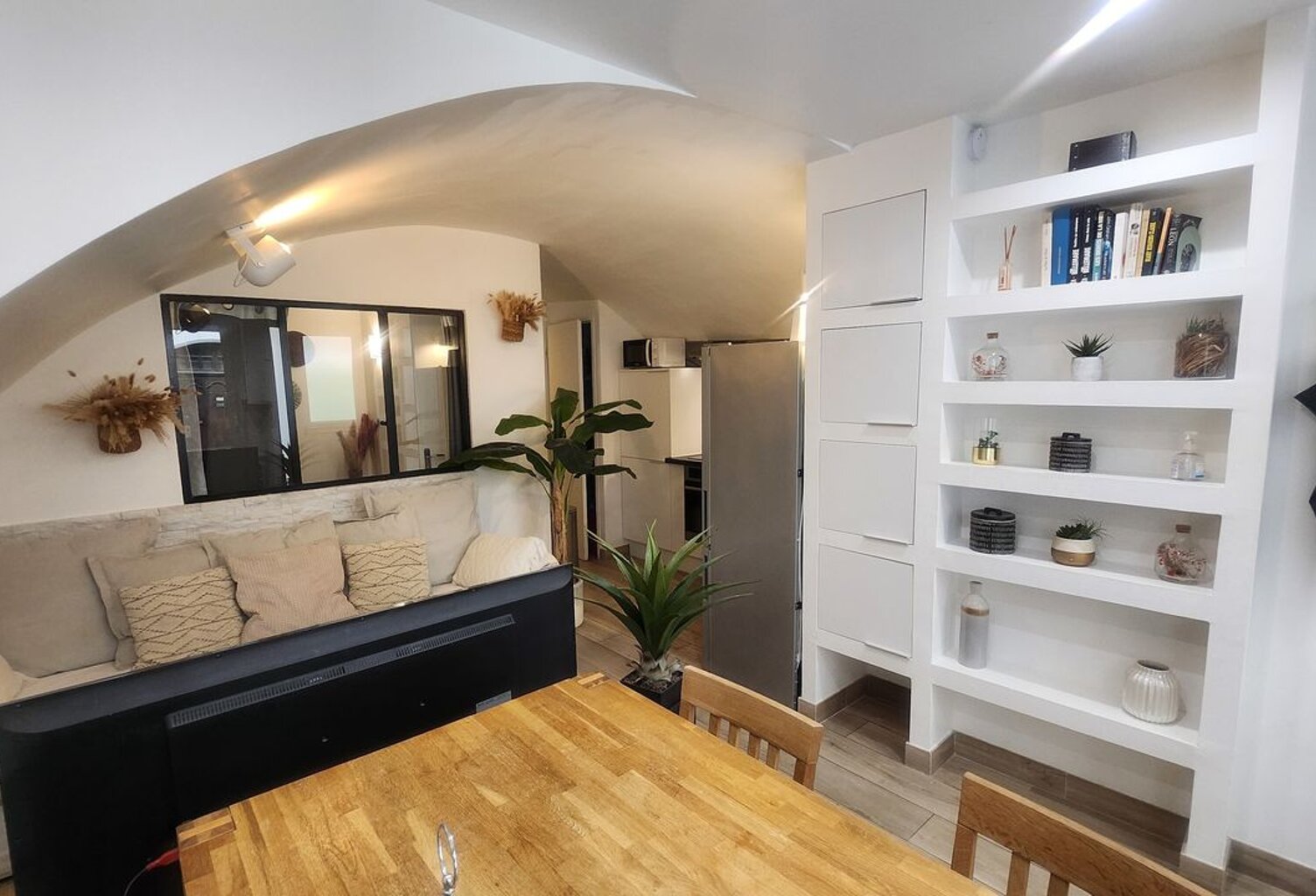 BEL APPARTEMENT T2 CENTRE PORT-VIEUX — photo 1