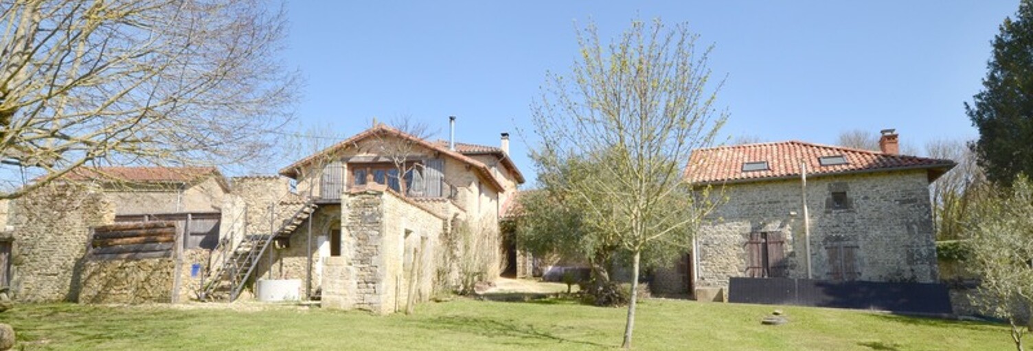 Maison 4 Pièces 126 m² à vendre à Chassiecq (16350)