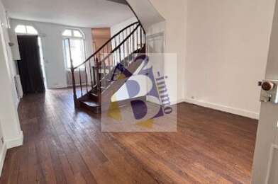 Maison 3 pièces 680 €