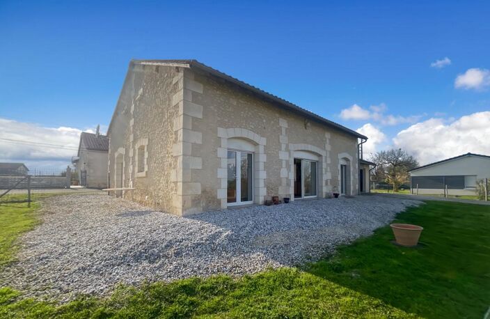 ✨ Authentique corps de ferme en pierre – Charme fou & potentiel ! — photo 2
