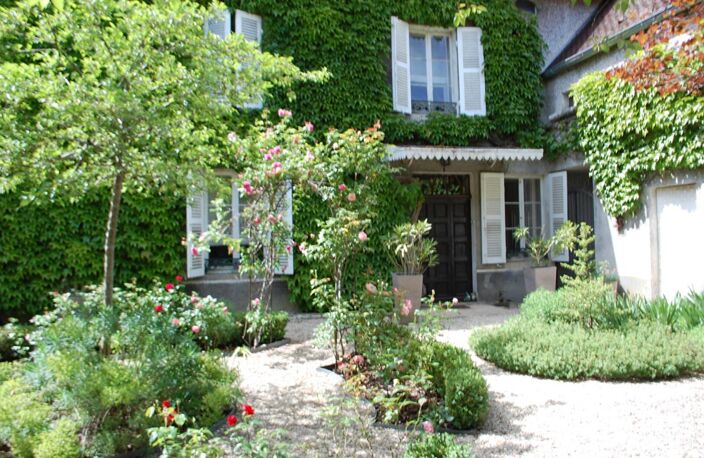 propriété de caractère avec parc arboré et potentiel professionnel — photo 2