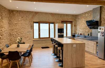 Appartement À Vendre — photo du bien