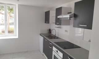 Maison 3 Pièces 70 m² à louer à Fronsac (33126)