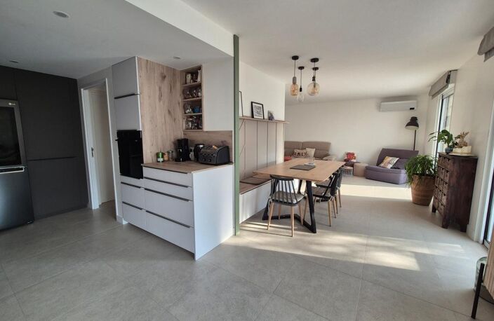 Tonnay-Charente, maison plain pied avec garage et jardin — photo 3