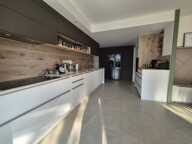 Tonnay-Charente, maison plain pied avec garage et jardin — photo 4