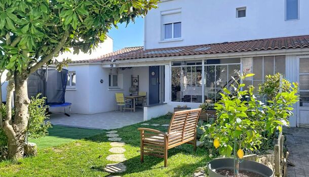 Villa / Maison 4 pièces  à vendre Rochelle (La) 17000