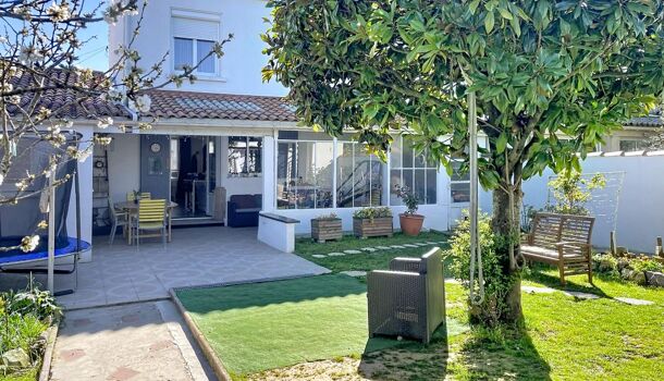 Villa / Maison 4 pièces  à vendre Rochelle (La) 17000