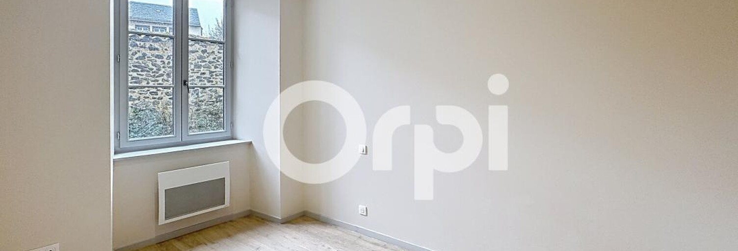 Appartement 2 Pièces 46 m² à louer à Saint-Flour (15100)