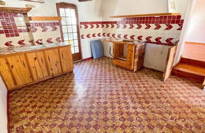REVEST DU BION - MAISON DE VILLAGE DE 105 M² HABITABLES AVEC JAR — photo 2