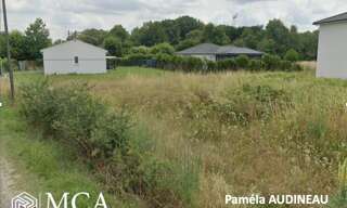 Terrain  800 m² à vendre à Camblanes-et-Meynac (33360)