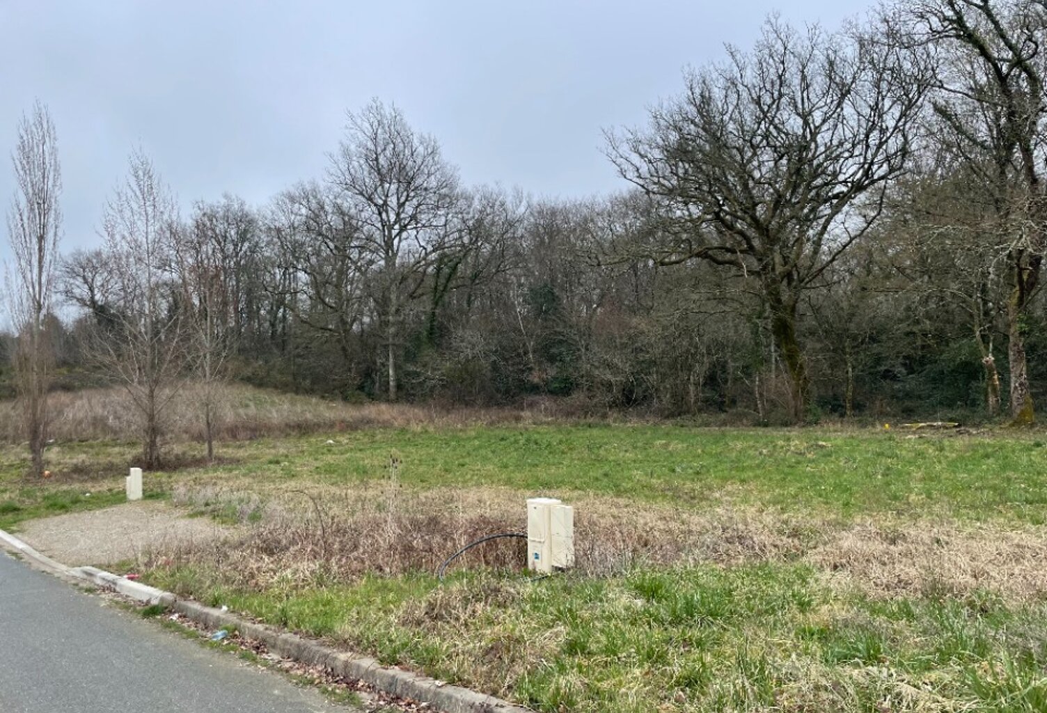 Terrain à bâtir à Saint-Médard-en-Jalles (33160) — photo 1