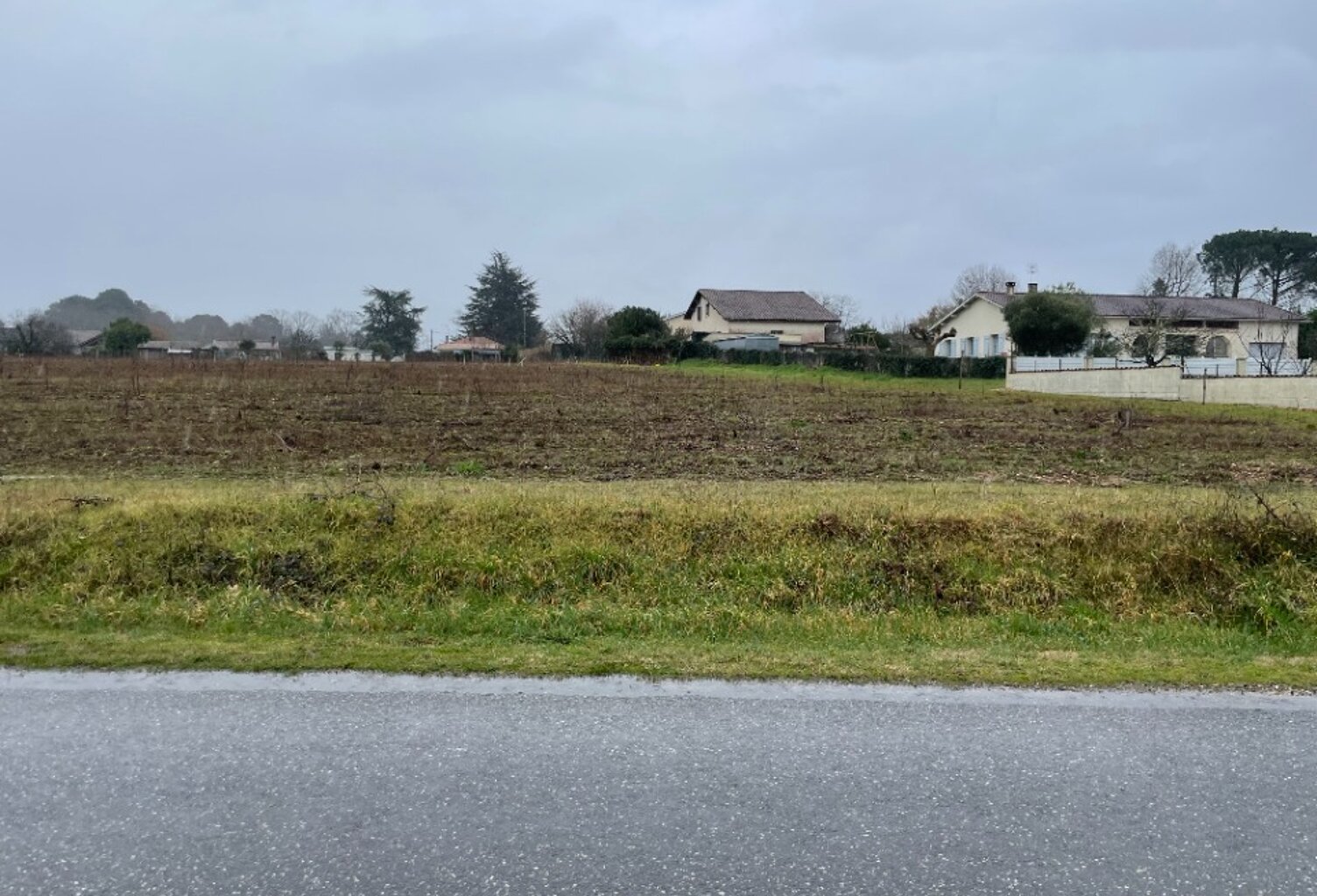 Terrain à bâtir à Saint-Médard-en-Jalles (33160) — photo 1