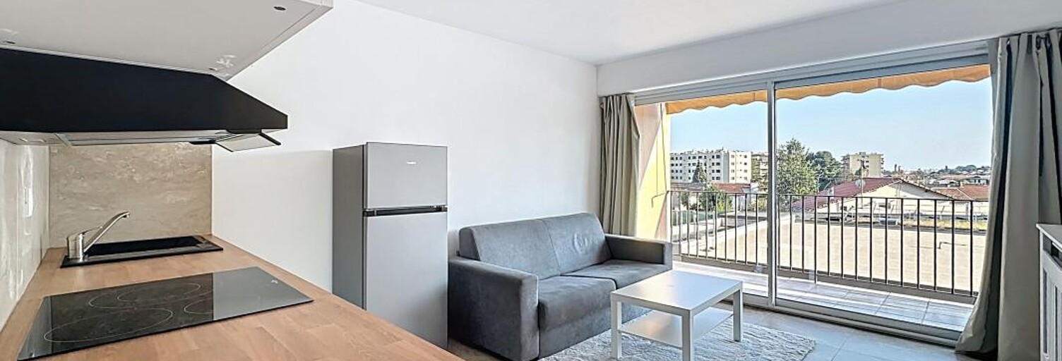 Appartement 3 Pièces 42 m² à louer à Le Cannet (06110)