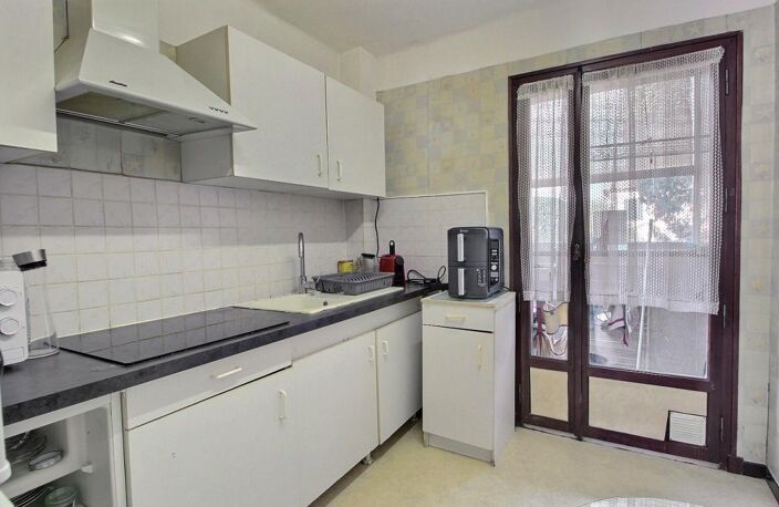 Appartement À Vendre — photo 3