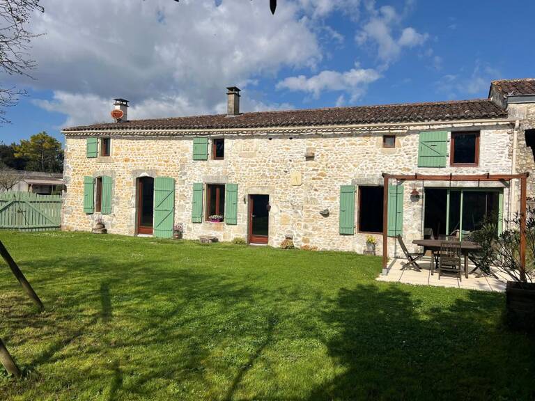 Maison Saint Andre De Lidon 5 pièce(s) 186.75 m2 — photo 1