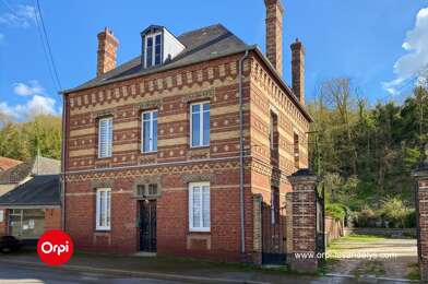 Maison 8 pièces 399000 €