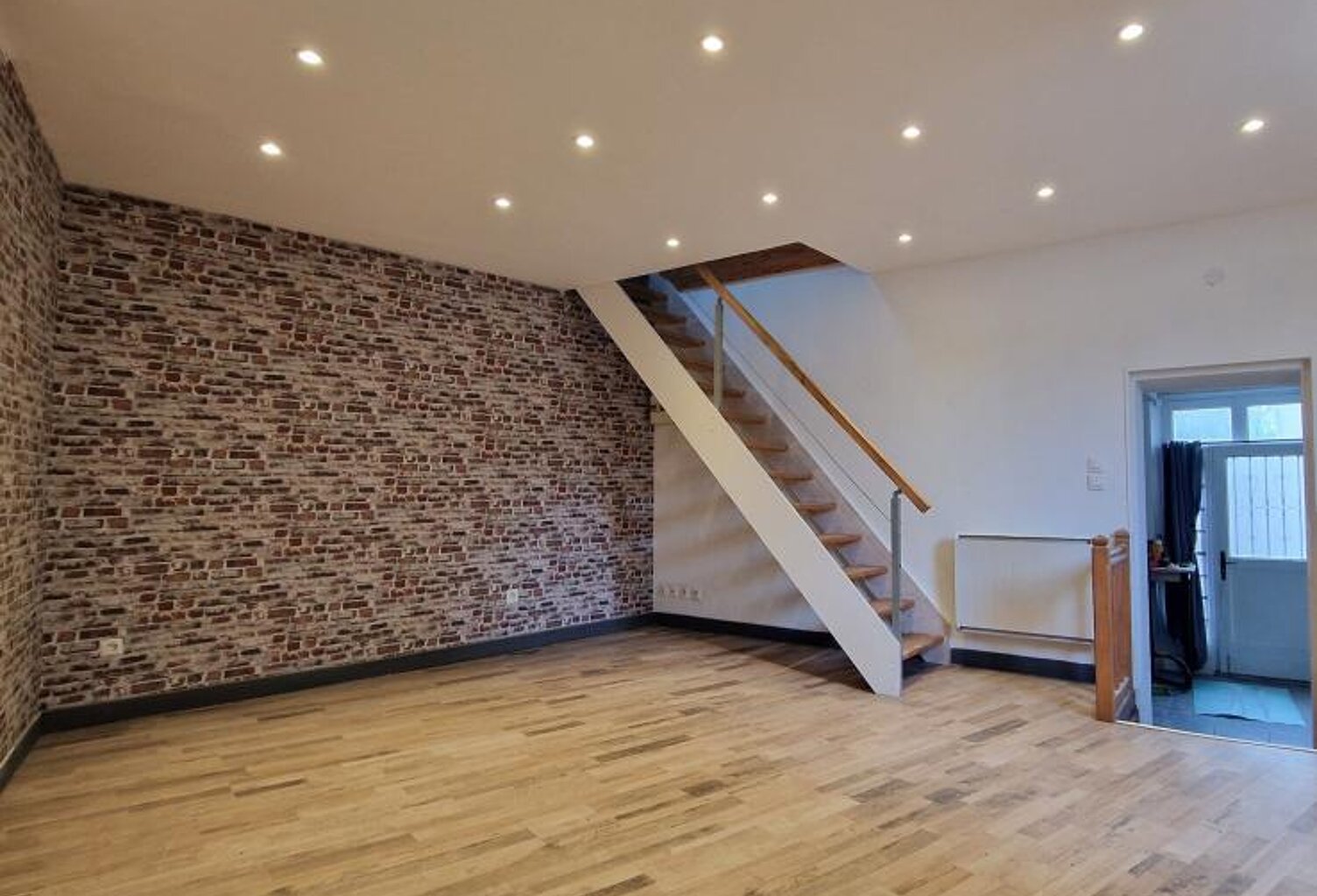 Duplex de charme au cœur de Verneuil-sur-Avre – 2 chambres ; idéal premier achat ou investisseur ! — photo 1