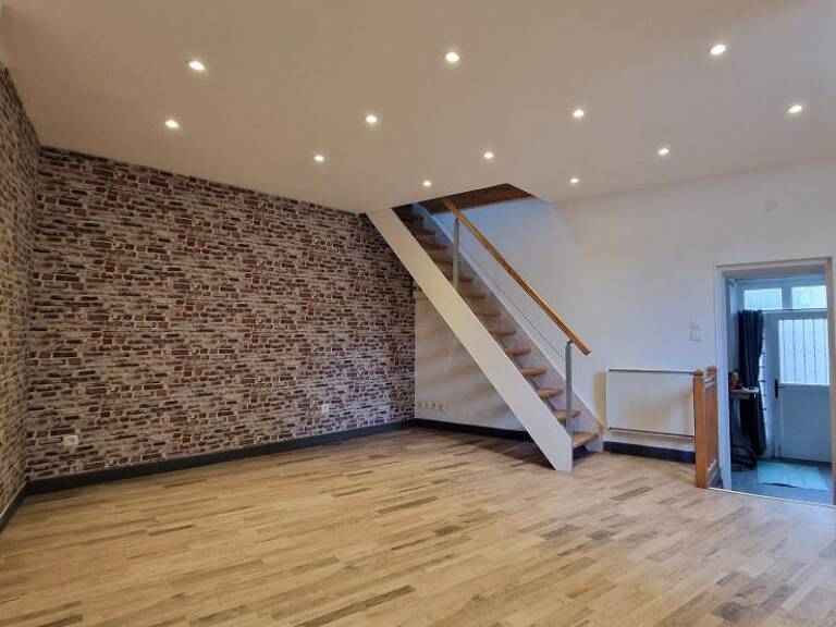 Duplex de charme au cœur de Verneuil-sur-Avre – 2 chambres ; idéal premier achat ou investisseur ! — photo 1