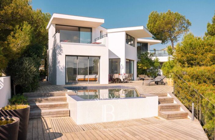 ENSUÈS-LA-REDONNE – CALANQUES DE LA CÔTE BLEUE Villa individuell — photo 2