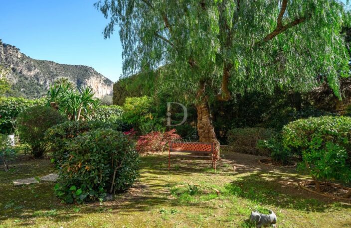 Appartement 3 pièces au centre-ville avec accès direct au jardin — photo 4