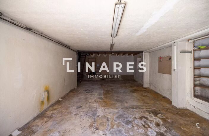 ACHARD - Garage de 55m² avec mezzanine - 13004 Les Chartreux — photo 2