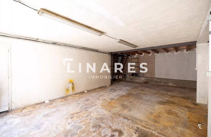 ACHARD - Garage de 55m² avec mezzanine - 13004 Les Chartreux — photo 5