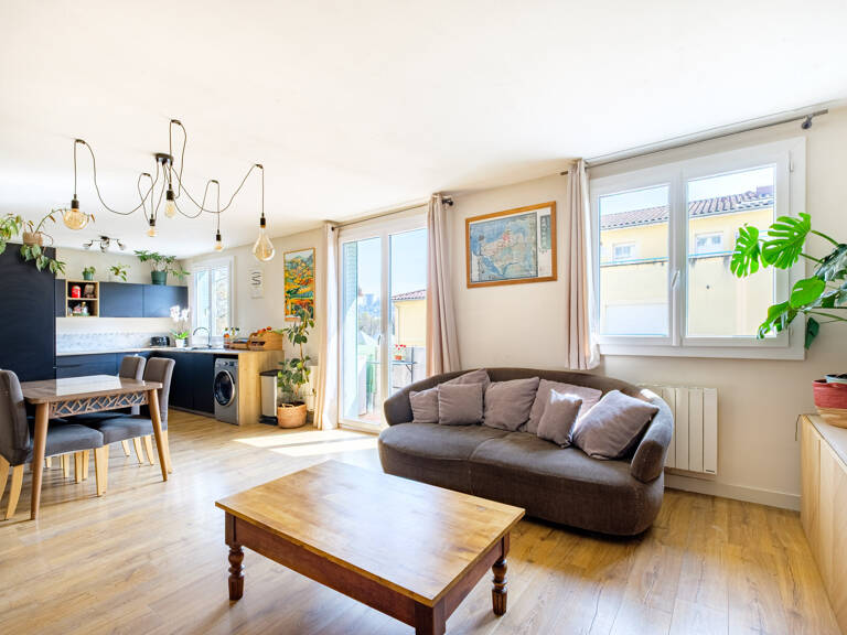 A VENDRE APPARTEMENT T3 QUARTIER DE VAISE — photo 1