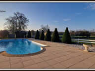 Maison à vendre 6 pièces BAGE LA VILLE (01)206 m², piscine, vue dégagée campagne et monts Mâcon, véranda, cave, terrain 3000 m² — photo 2