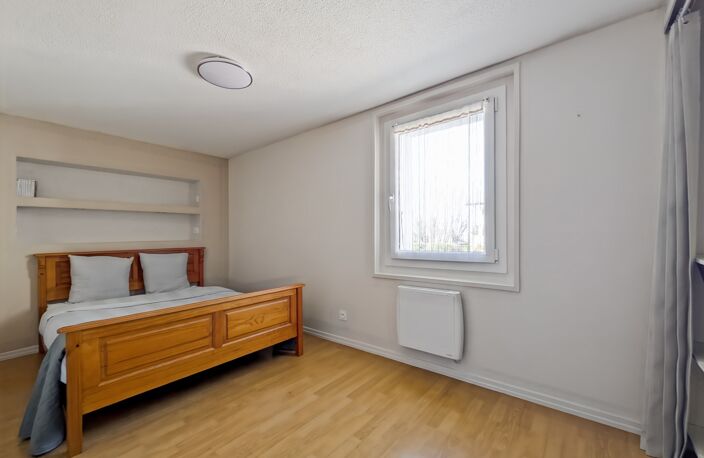 Dpt Haute Savoie (74), à vendre NEUVECELLE - Appartement T3 de 65 m2 proche des commerces — photo 5