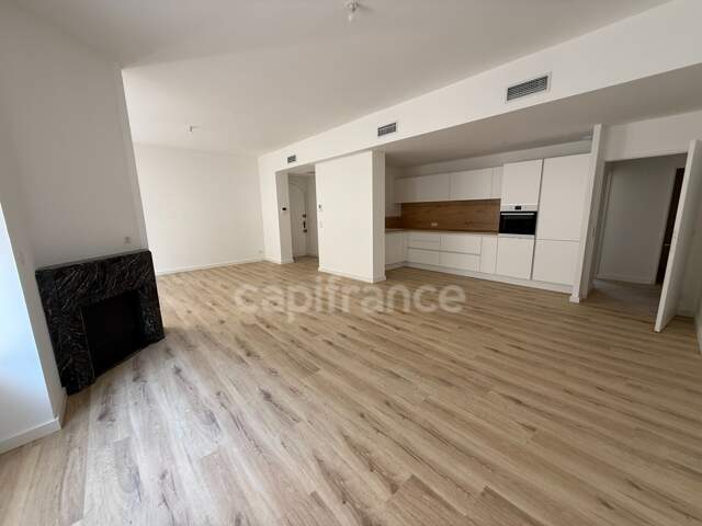 Appartement refait à neuf avec parking et ascenseur — photo du bien