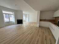 Appartement refait à neuf avec parking et ascenseur — photo 3