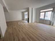 Appartement refait à neuf avec parking et ascenseur — photo 4