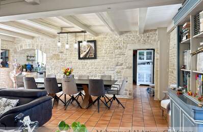 Magnifique propriété familiale avec gîte, studio et piscine à quelques minutes de La Rochelle (17) — photo du bien