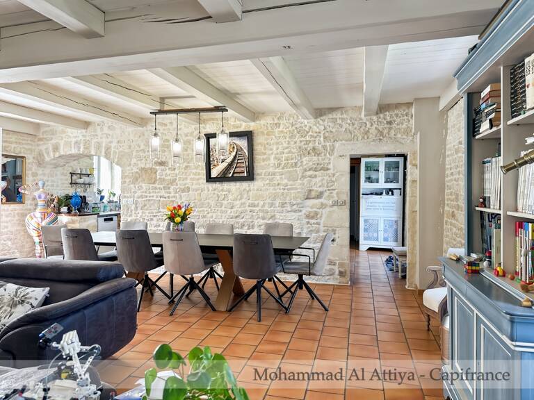 Magnifique propriété familiale avec gîte, studio et piscine à quelques minutes de La Rochelle (17) — photo 1