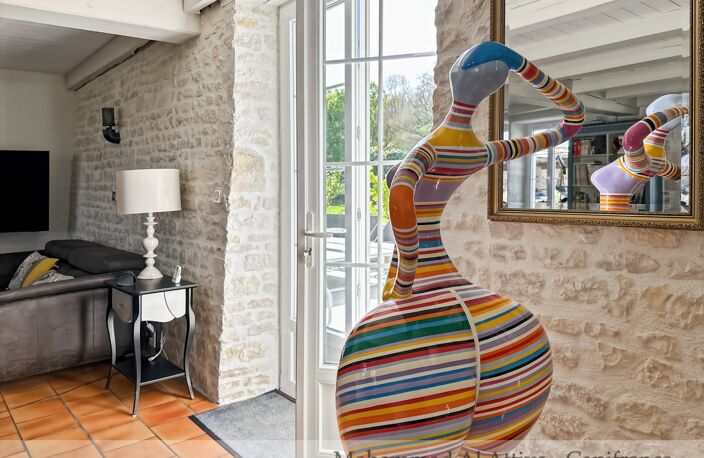 Magnifique propriété familiale avec gîte, studio et piscine à quelques minutes de La Rochelle (17) — photo 5