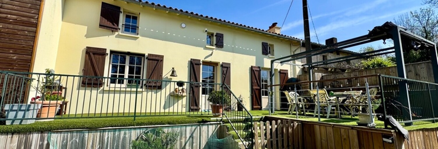 Maison 5 Pièces 92 m² à vendre à Melle (79500)