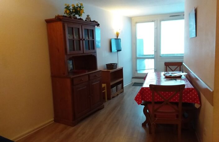 Appartement à vendre T3 en résidence 3 pièces LA MONGIE (65) avec Balcon cellier et Parking intérieur — photo 2